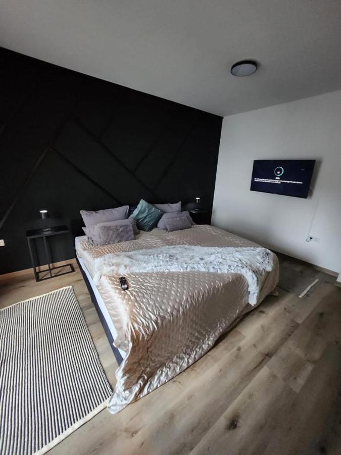 Alte Schreinerei Apartment Bielefeld Bagian luar foto
